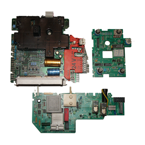 Placa Electrónica Junkers Eurostar ZWE 24-2ADE — Ref. 8748300158, repuesto fotografiado sobre fondo blanco
