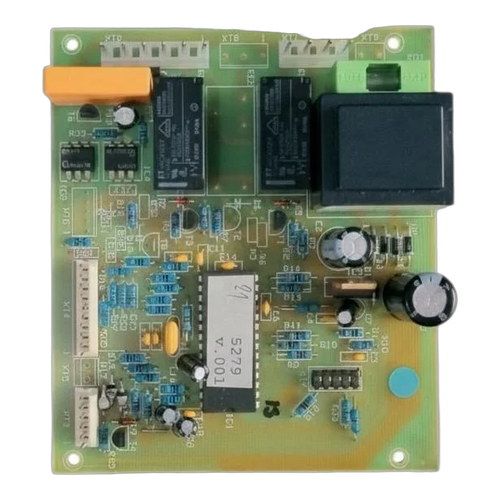 Placa Electrónica Renova Teknic F23E — Ref. 0020025308, fotografía del repuesto sobre fondo blanco